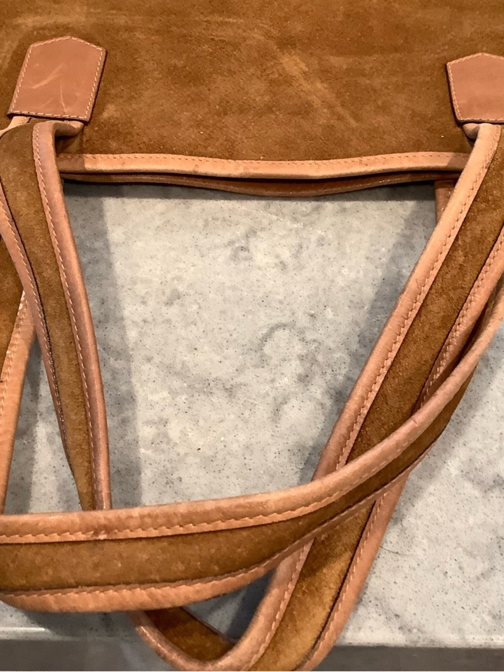 Gucci Brown Suede Tote with Front Zip Pocket - Picture 5 of 10
